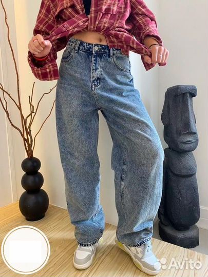 Джинсы женские