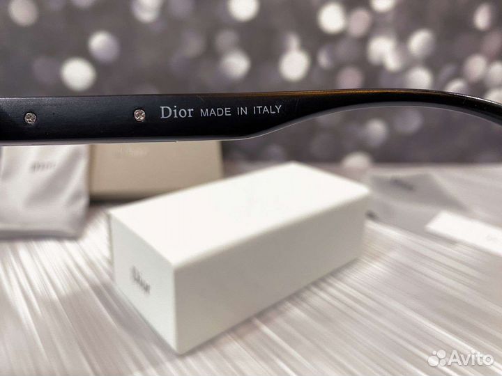 Солнцезащитные очки dior