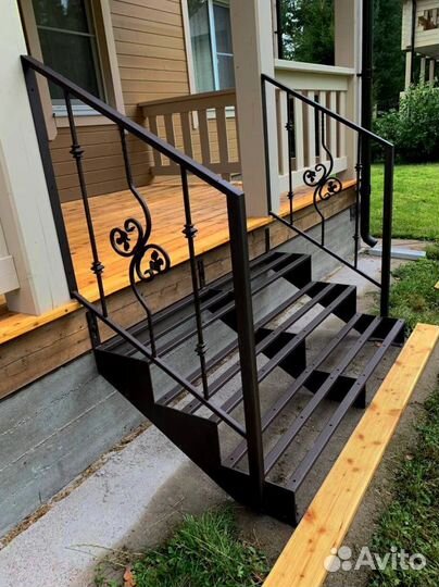 Винтовая лестница под ключ