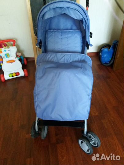 Прогулочная коляска