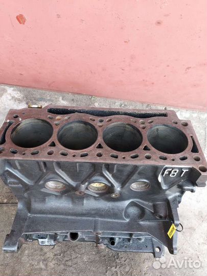 Блок цилиндров Renault Scenic 1 F9QA734