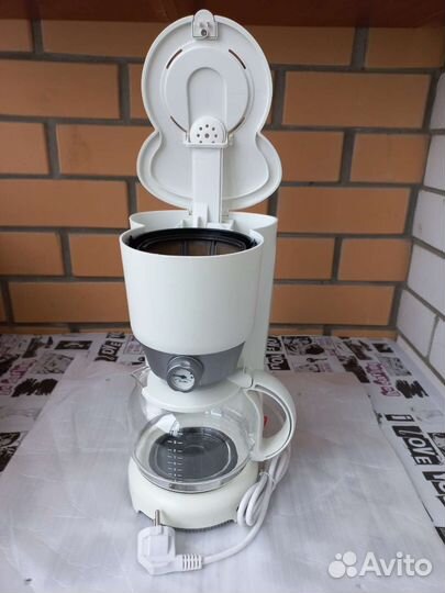 Кофеварка капельная электрическая