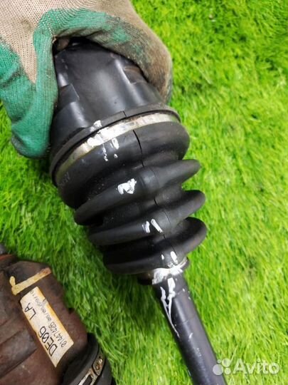 Привод передний левый Toyota Avensis T250 1zzfe