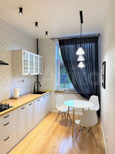 1-к. квартира, 30 м², 1/4 эт.
