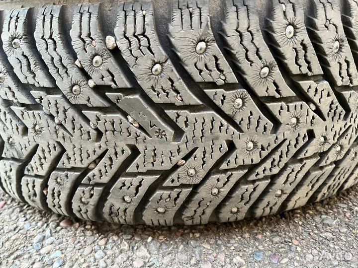 Nokian Tyres Hakkapeliitta 8 185/65 R15 92T