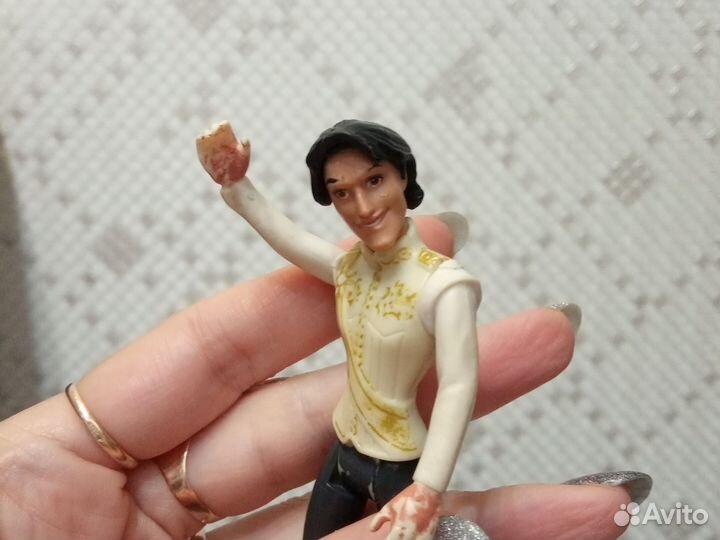 Фигурка принца