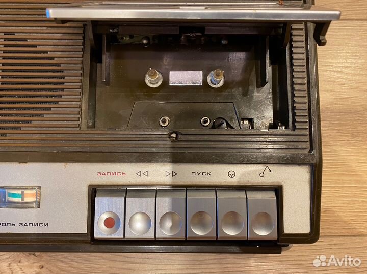 Кассетный магнитофон электроника 302