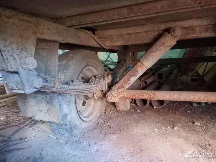 Автомобильный прицеп