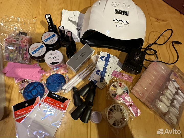 Набор для маникюра и педикюра с лампой