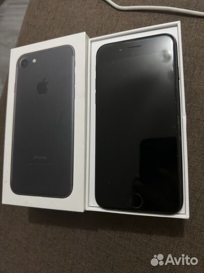 iPhone 7, 128 ГБ