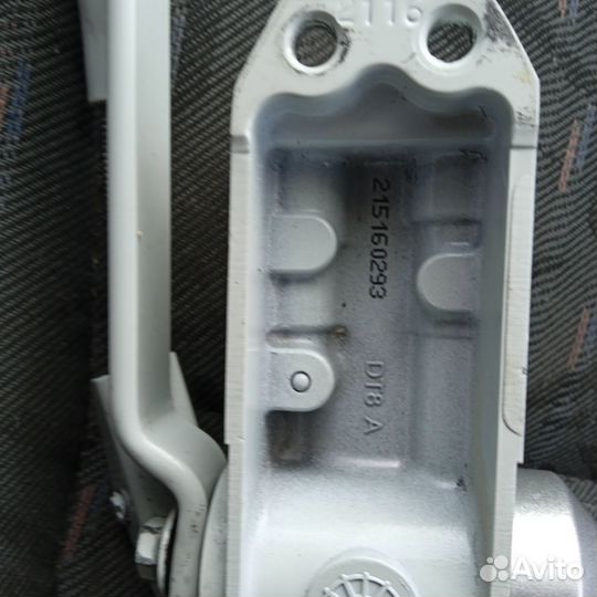 Доводчик дверной