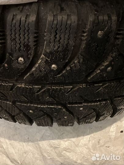 Bridgestone Blizzak Spike-02 205/60 R16 92T