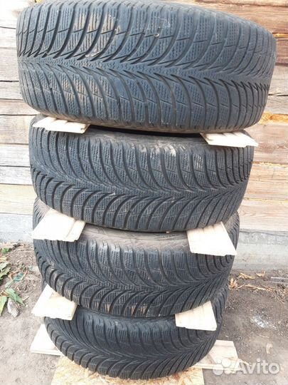 Goodyear UltraGrip 205/55 R16 91T