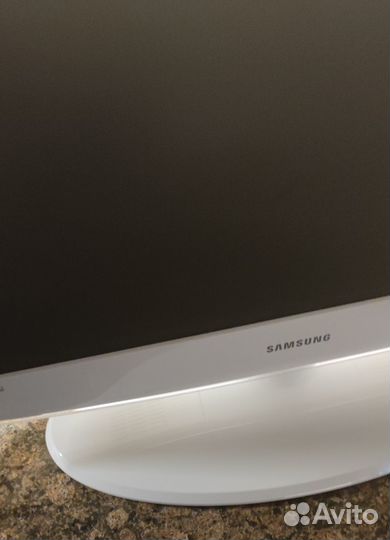 Продам телевизор samsung LE22A454C1XRU бу
