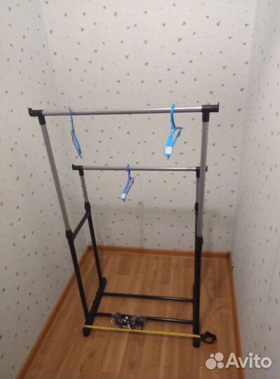 Вешалка двухуровневая напольная (передвижная)