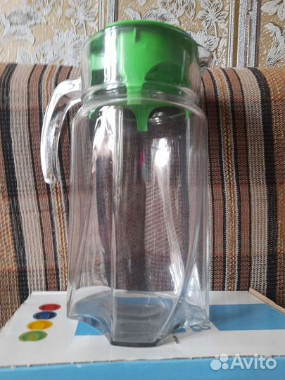 Продаю стеклянный графин