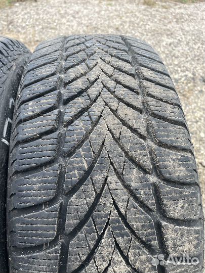 Goodyear Ultragrip Ice Arctic 205/55 R16 94T