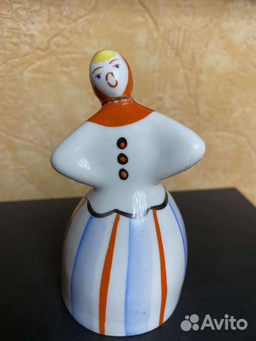 Статуэтка Певунья