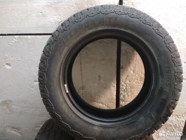 Matador MP 72 Izzarda A/T 2 215/65 R16