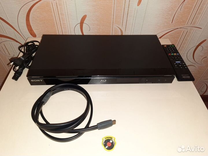Blu ray плеер sony