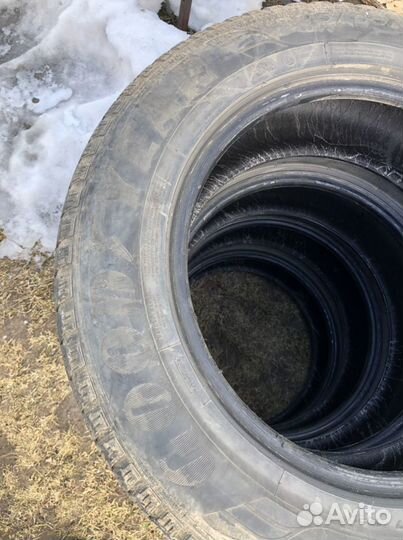 Goodyear 4x4 UG Ice Navi 225/65 R17