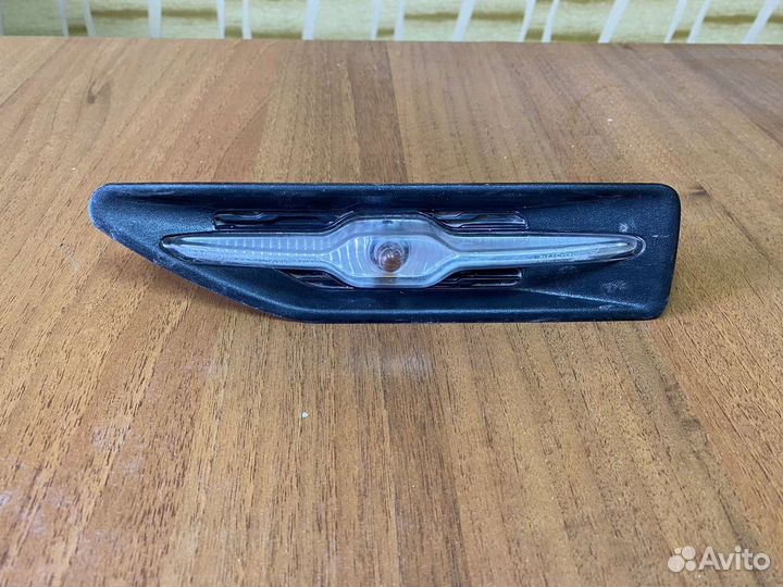 Повторитель указателя поворотов левый на Kia Rio