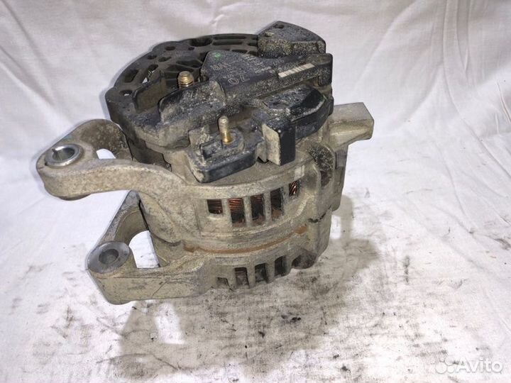 Генератор Opel Astra G H Corsa C Zafira A B Meriva