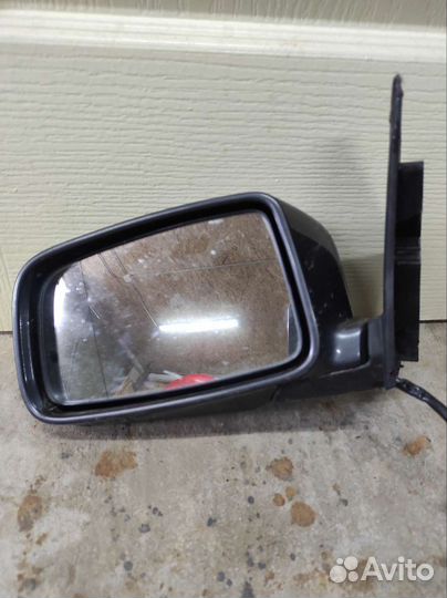 Зеркало заднего вида левое