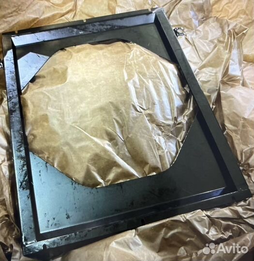 Дверь новая и комплектующие к ней окна бу стела