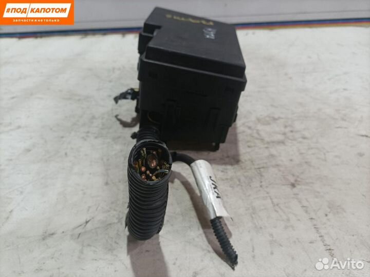 Блок предохранителей Ford Kuga (2008 - 2013)