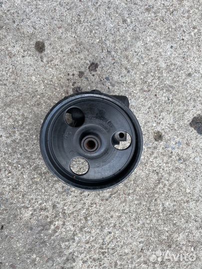 Насос гидроусилителя Рено Логан