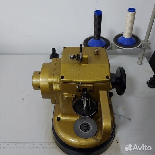 Скорняжная машинка