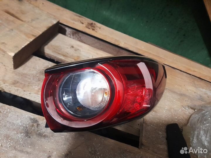 Фонарь задний правый,оригинал в идеале