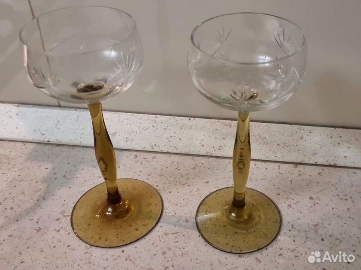 Хрустальные бокалы цветные