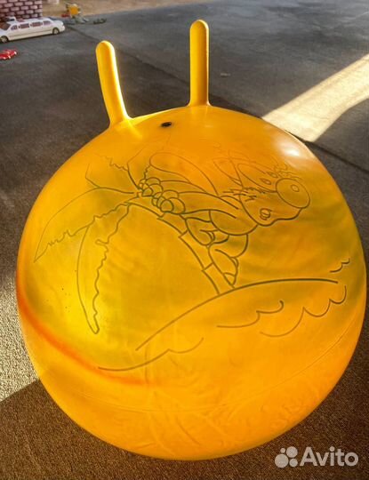 Мяч-попрыгун