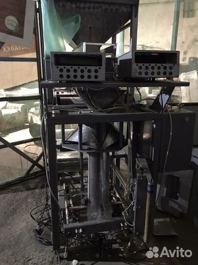 Фасовочно-упаковочный аппарат