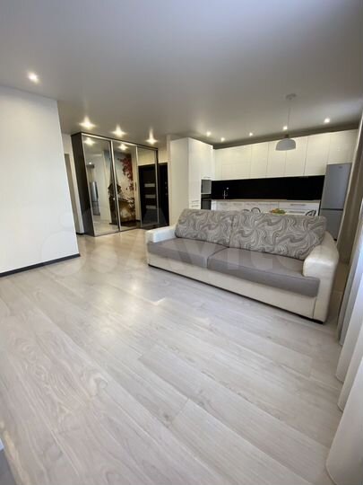 2-к. квартира, 57,3 м², 4/10 эт.