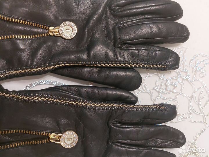 Перчатки женские кожанные