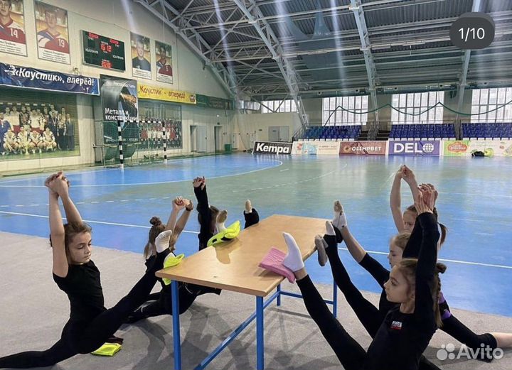 Тренер по художественной гимнастике