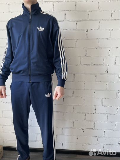 Спортивный костюм adidas originals