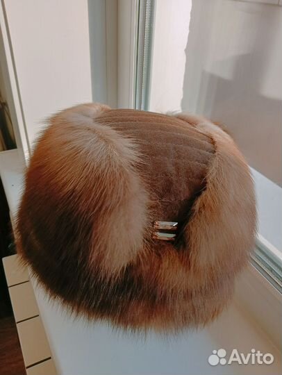 Женская соболиная шапка и пальто отд.соболь и норк
