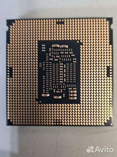 Процессор Intel Core i3-8100