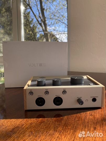 Universal audio Volt 276