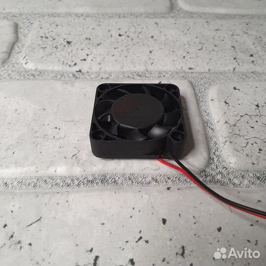 Вентилятор (40х10мм-12V-0.08А) -2pin фишка (LYF)