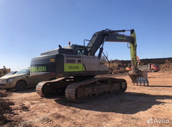 Гусеничный экскаватор Zoomlion ZE245E, 2022