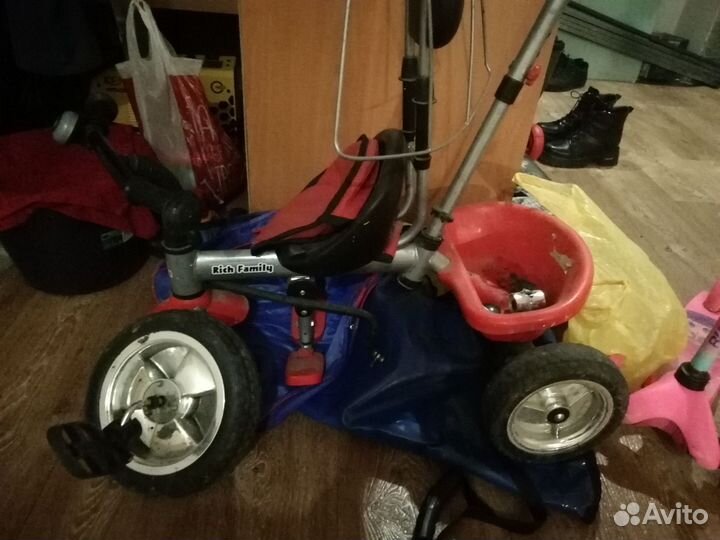 Трехколесный велосипед на запчасти