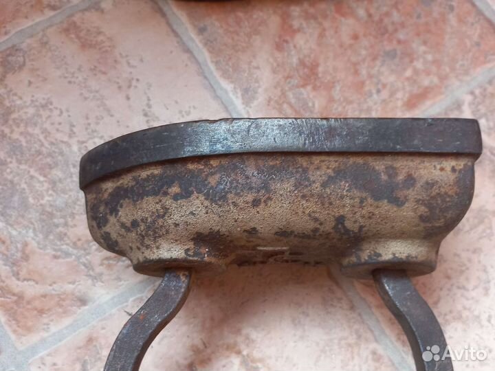 Старый утюг чугунный СССР