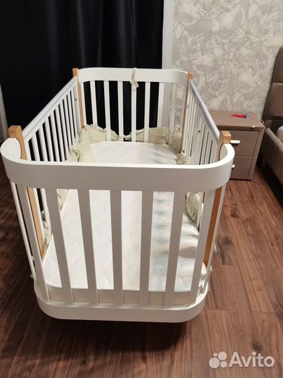 Кроватка happy baby mommy lux