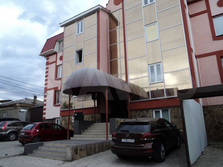 1-к. квартира, 46 м², 1/3 эт.