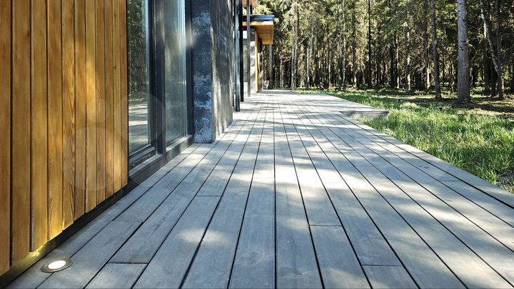 Дом 245 м² на участке 26 сот.